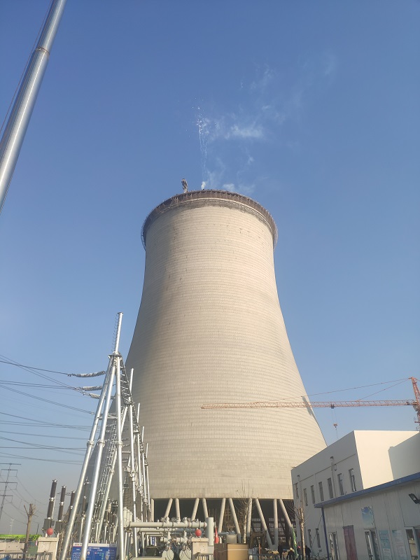 冷却塔全貌.jpg 冷却塔全貌.jpg