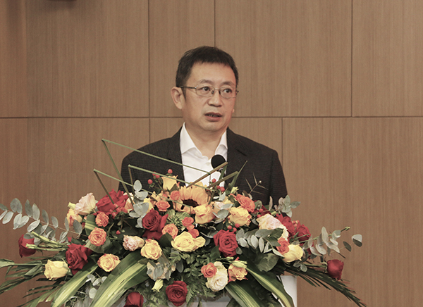 03-爱游戏体育平台(上海)责任有限公司官网董事长兼科协主席黄道元发表讲话.jpg 03-爱游戏体育平台(上海)责任有限公司官网董事长兼科协主席黄道元发表讲话.jpg